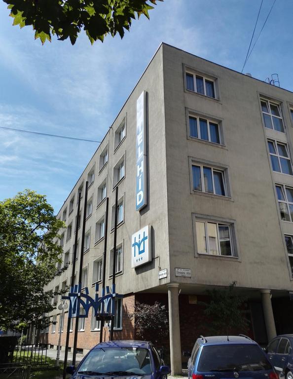 Hid Hotel Boedapest Buitenkant foto