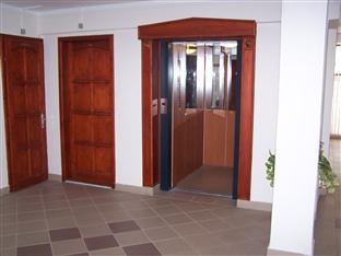 Hid Hotel Boedapest Buitenkant foto